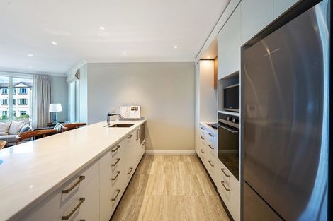 Photo of property in 14/30 Ambassador Glade, Orewa, 0931