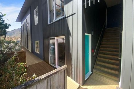 Photo of property in 19/3 Kelvin Grove, Te Aro, Wellington, 6011