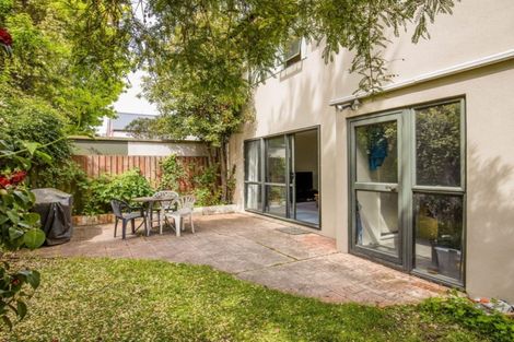 Photo of property in 5/436 Barbadoes Street, Edgeware, Christchurch, 8013