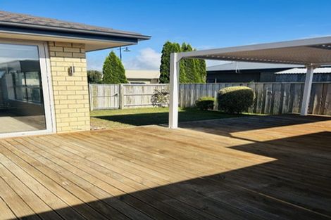 Photo of property in 10 Pakura Street, Pegasus, 7612