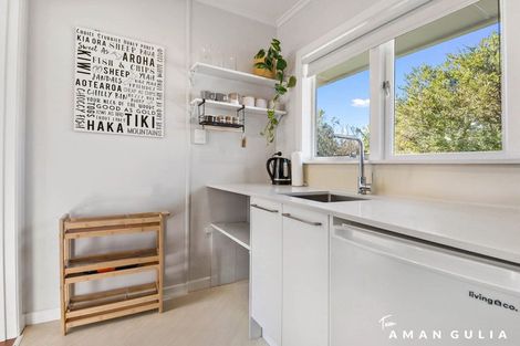 Photo of property in 53 Glengarry Road, Glen Eden, Auckland, 0602