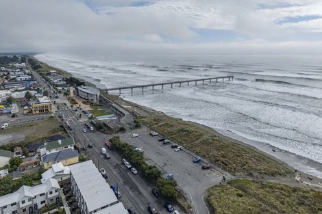 Photo of property in 1 Hood Street, New Brighton, Christchurch, 8061