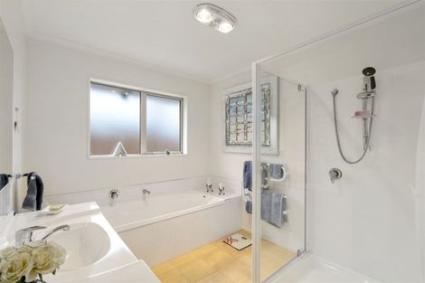 Photo of property in 3 Springside Place, Redwood, Christchurch, 8051