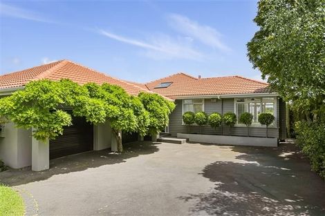 Photo of property in 823 Riddell Road, Saint Heliers, Auckland, 1071