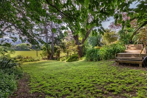 Photo of property in 124-126 Renown Road, Raumati South, Paraparaumu, 5032