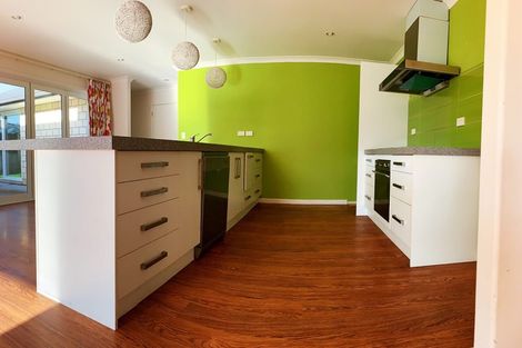 Photo of property in 8 Sutherland Court, Flagstaff, Hamilton, 3210