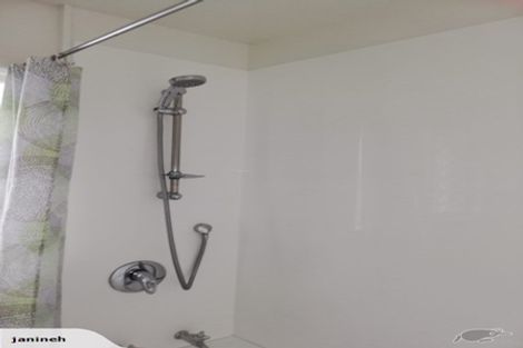 Photo of property in 4/9 Curletts Road, Sockburn, Christchurch, 8042