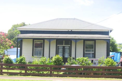 Photo of property in 7 Tawhana Street, Te Kuiti, 3910