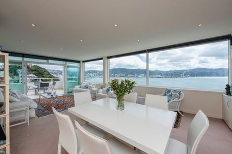 Photo of property in Oriana Apartments, 248 Oriental Parade, Oriental Bay, Wellington, 6011