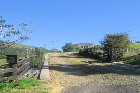 Photo of property in 20 Centennial Drive, Whitianga, 3510