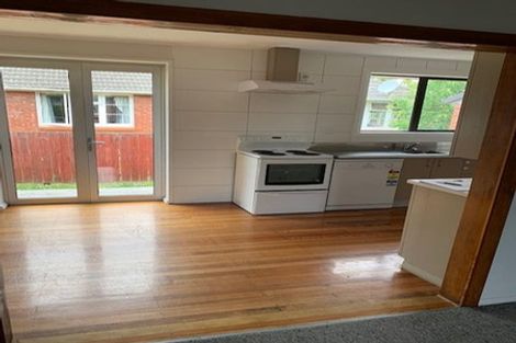 Photo of property in 30 Auburn Avenue, Upper Riccarton, Christchurch, 8041