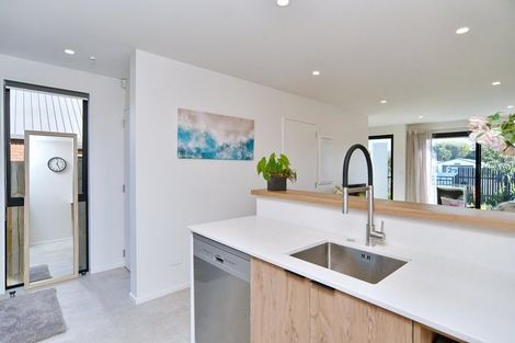 Photo of property in 1/80 Milton Street, Somerfield, Christchurch, 8024