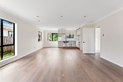 Photo of property in 18 Phoenix Place, Papatoetoe, Auckland, 2025