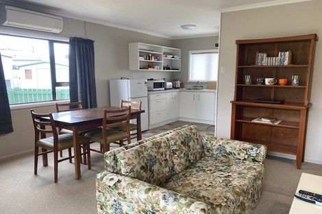 Photo of property in 1d Wakelin Street, Carterton, 5713