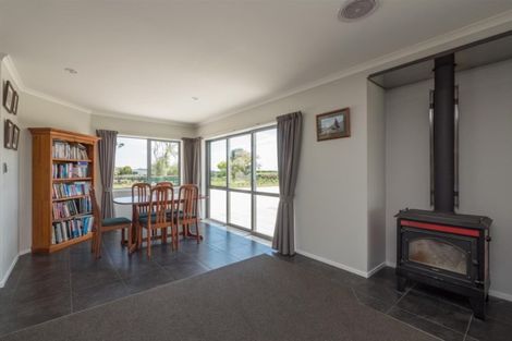Photo of property in 182 Katene Road, Normanby, Hawera, 4675