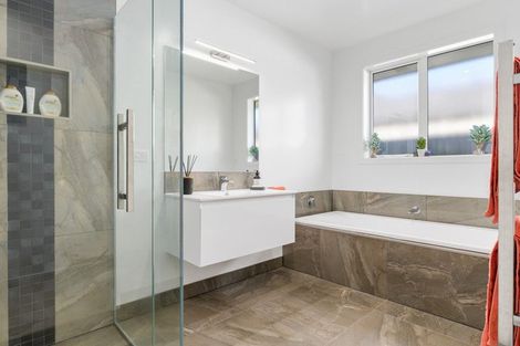 Photo of property in 66 Roy Hilton Drive, Flagstaff, Hamilton, 3210