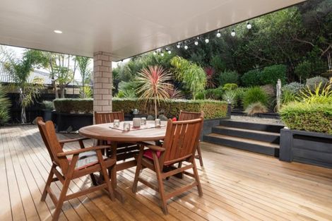 Photo of property in 22 Ellesmere Close, Pyes Pa, Tauranga, 3112