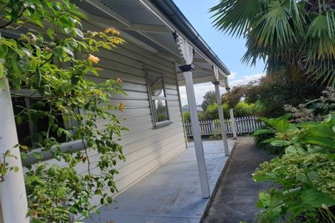 Photo of property in 1 Hill Street, Paeroa, 3600