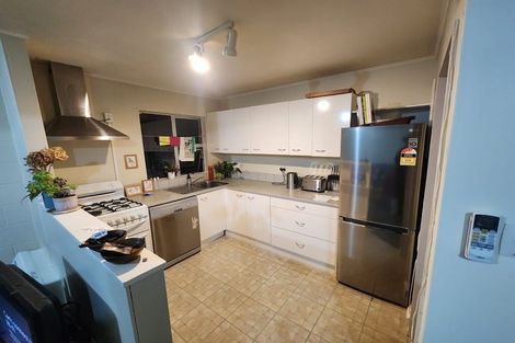 Photo of property in 9/11 Trafalgar Street, Johnsonville, Wellington, 6037