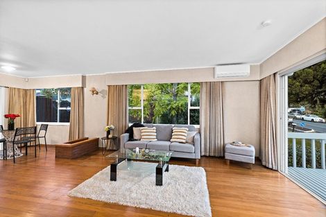 Photo of property in 15 Zita Maria Drive, Massey, Auckland, 0614