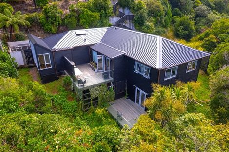 Photo of property in 77 Old Porirua Road, Ngaio, Wellington, 6035