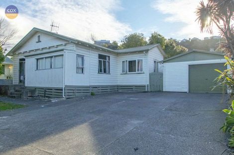 Photo of property in 205 Carlyle Street, Napier South, Napier, 4110