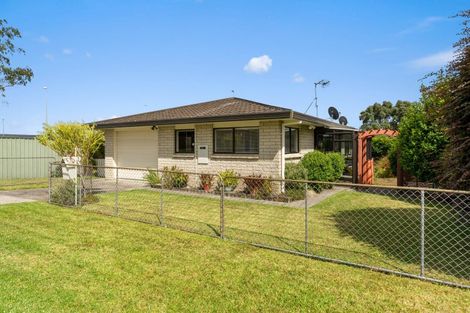 Photo of property in 3 Devon Street, Greerton, Tauranga, 3112