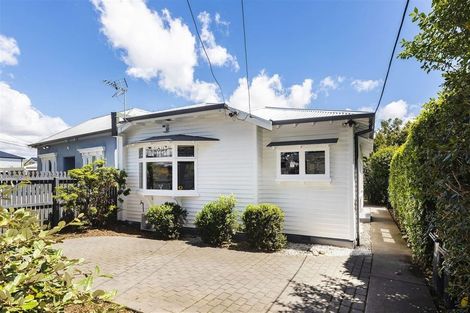 Photo of property in 23 Mathesons Road, Phillipstown, Christchurch, 8011