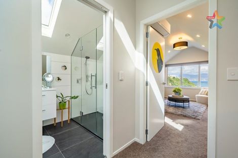 Photo of property in 46 Milne Terrace, Island Bay, Wellington, 6023