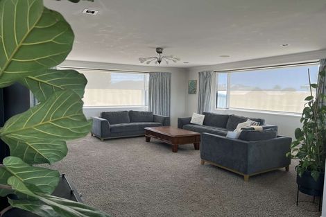 Photo of property in 58 Dillon Drive, Bell Block, New Plymouth, 4312