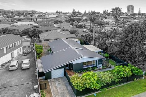 Photo of property in 26 Doment Crescent, Orewa, 0931
