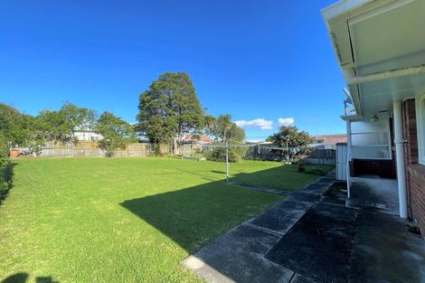 Photo of property in 1/4a Corrella Road, Belmont, Auckland, 0622