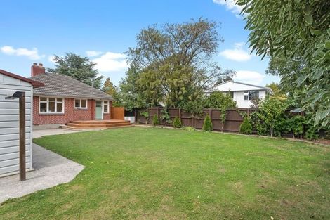 Photo of property in 110 Kendal Avenue, Burnside, Christchurch, 8053