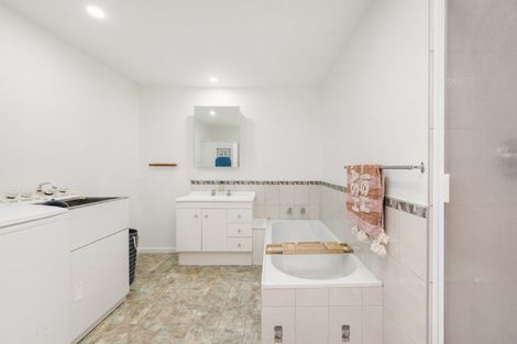 Photo of property in 61 Ortive Street, Cromwell, 9310