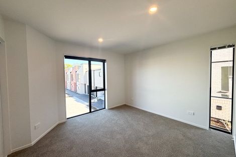 Photo of property in 1/88 Holly Road, St Albans, Christchurch, 8014