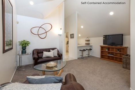 Photo of property in 9 Manor Park, Sunnyhills, Auckland, 2010