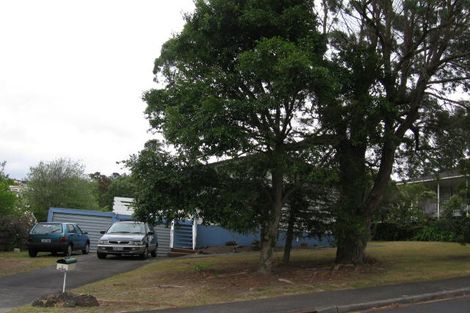 Photo of property in 6 Kerria Place, Sunnynook, Auckland, 0620