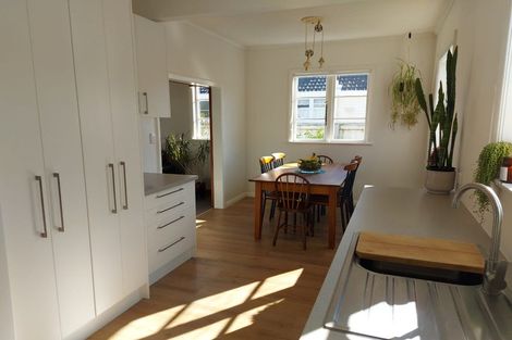 Photo of property in 5 Hood Avenue, Heretaunga, Upper Hutt, 5018