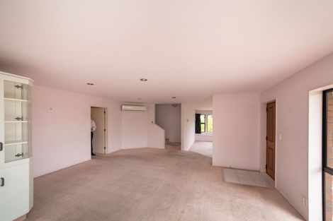 Photo of property in 12a Mountain View Road, Fitzherbert, Palmerston North, 4410