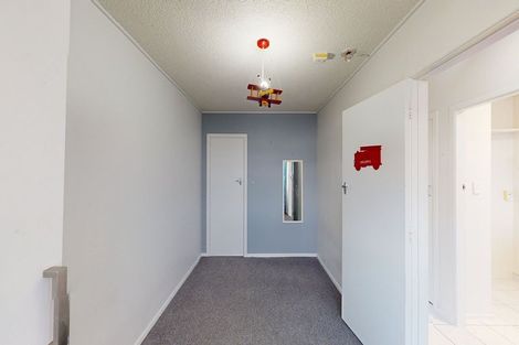 Photo of property in 23uc7 Rangitane Street, Maupuia, Wellington, 6022