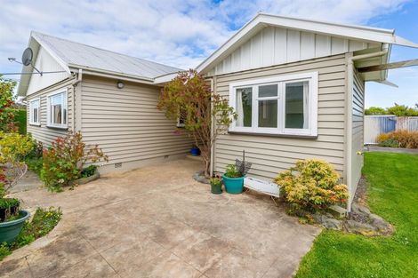 Photo of property in 19 Maude Street, Waimate, 7924