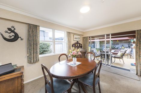 Photo of property in 402 Albert Street, Hokowhitu, Palmerston North, 4410