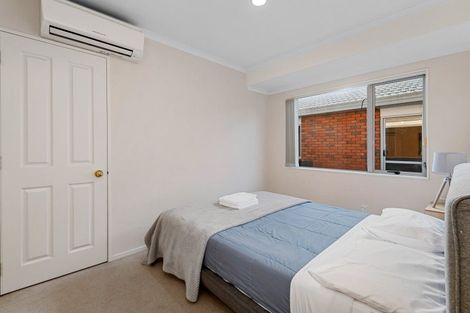 Photo of property in 16 Capricorn Place, Kawaha Point, Rotorua, 3010