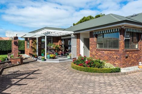 Photo of property in 64a Dallington Terrace, Dallington, Christchurch, 8061