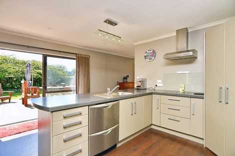 Photo of property in 61 Church Street, Oxford, 7430