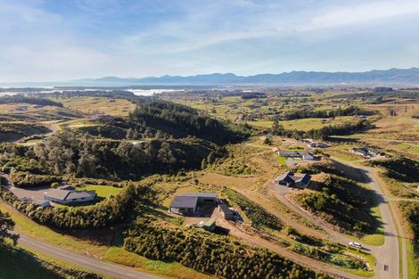 Photo of property in 3 Mahoe Close, Bronte, 7173