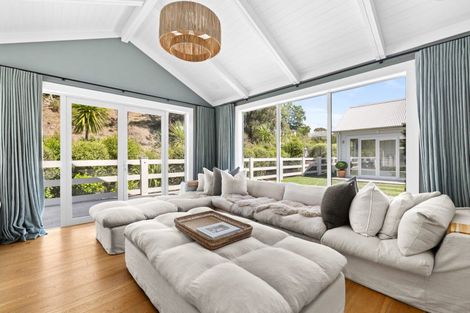 Photo of property in 12 Taruna Place, Havelock North, 4130