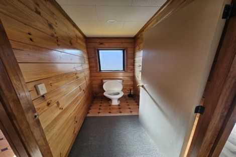Photo of property in 4 Koe Street, Moana, 7872