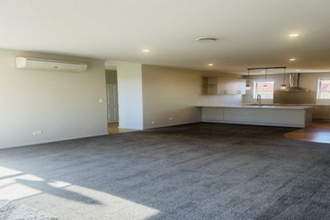 Photo of property in 10 Pakura Street, Pegasus, 7612