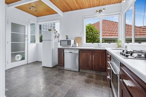 Photo of property in 178 Pembroke Street, Hamilton Lake, Hamilton, 3204